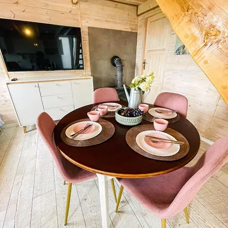 Holiday home Magic Leba